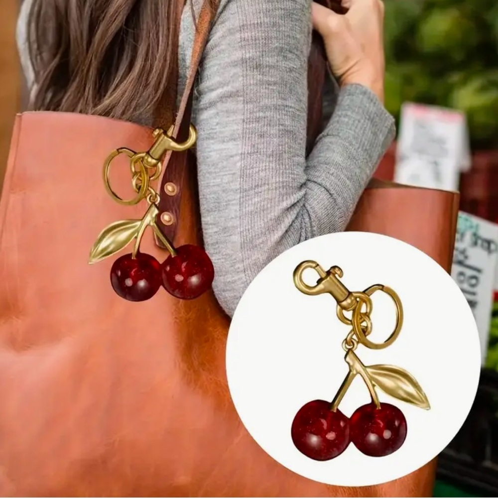 Glitter Cherry Charm Keychain Bag Charm With Clip For Bags Fruit Bag charmπ - Picture 5 of 5